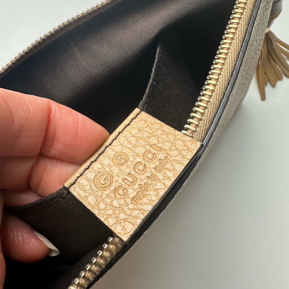Gucci Tan Leather Clutch with Bamboo Tassels - Picture 5 of 7
